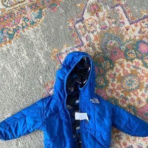 Reversible Boys Northface jacket 6-12 months